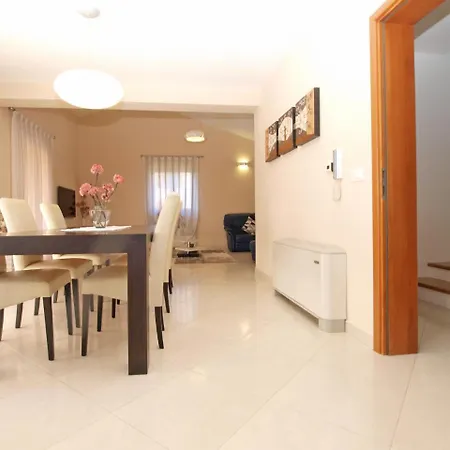 House Brigita 1762 Ferienhaus *