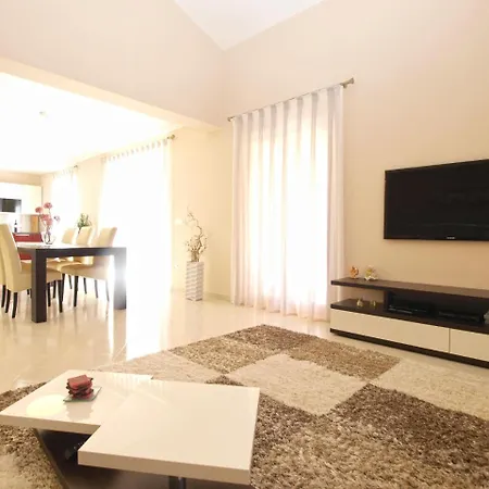 House Brigita 1762 *