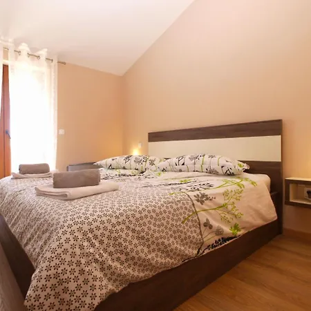 House Brigita 1762 Ferienhaus Poreč