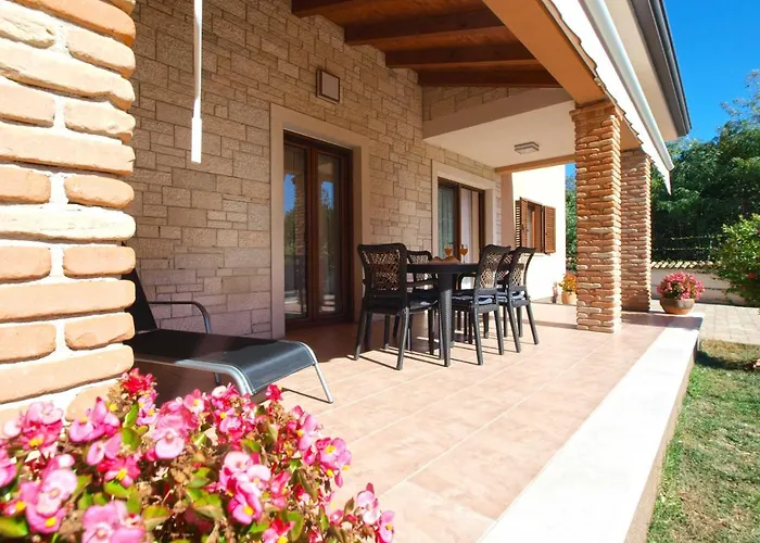 House Brigita 1762 *