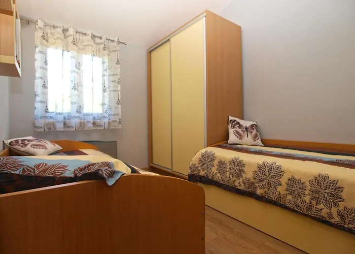 House Brigita 1762 *