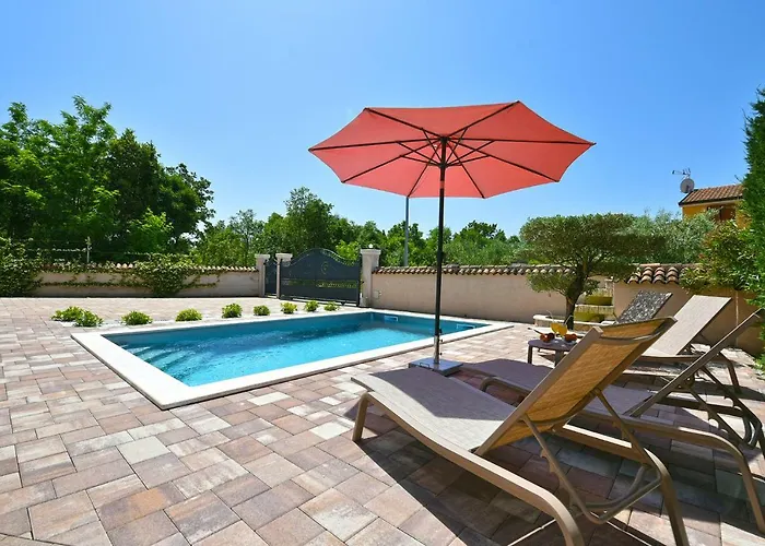 House Brigita 1762 *