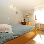 Σπίτι διακοπών House Brigita 1762 *